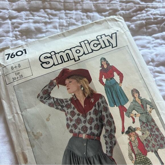 Simplicity 7601 Uncut Western Skirt | Shirt | Vest Sewing Pattern (Vintage 6-8) - Picture 2 of 7